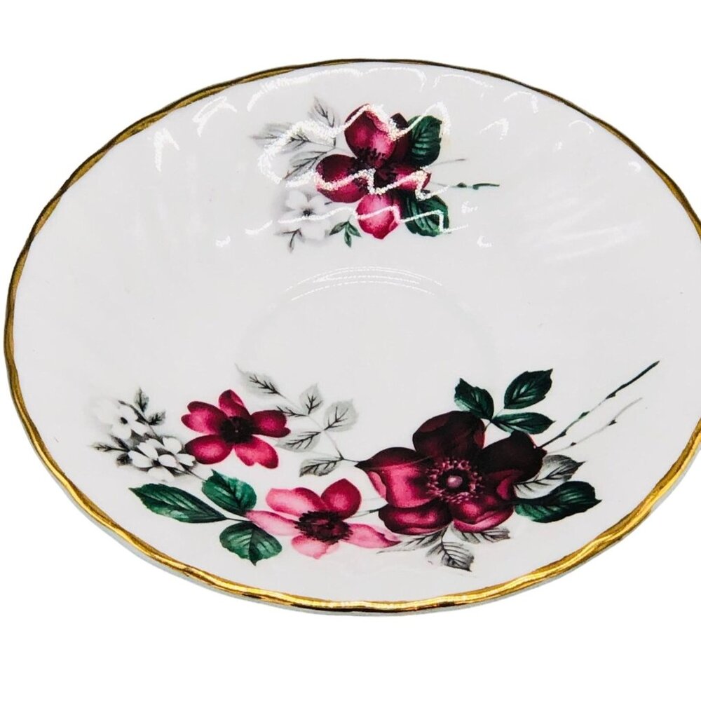 Sutherland tea saucer bone china porcelain gold trim floral made England 5" READ